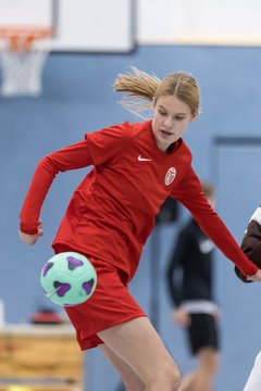 Bild 411 - C-Juniorinnen Loewinnen Cup